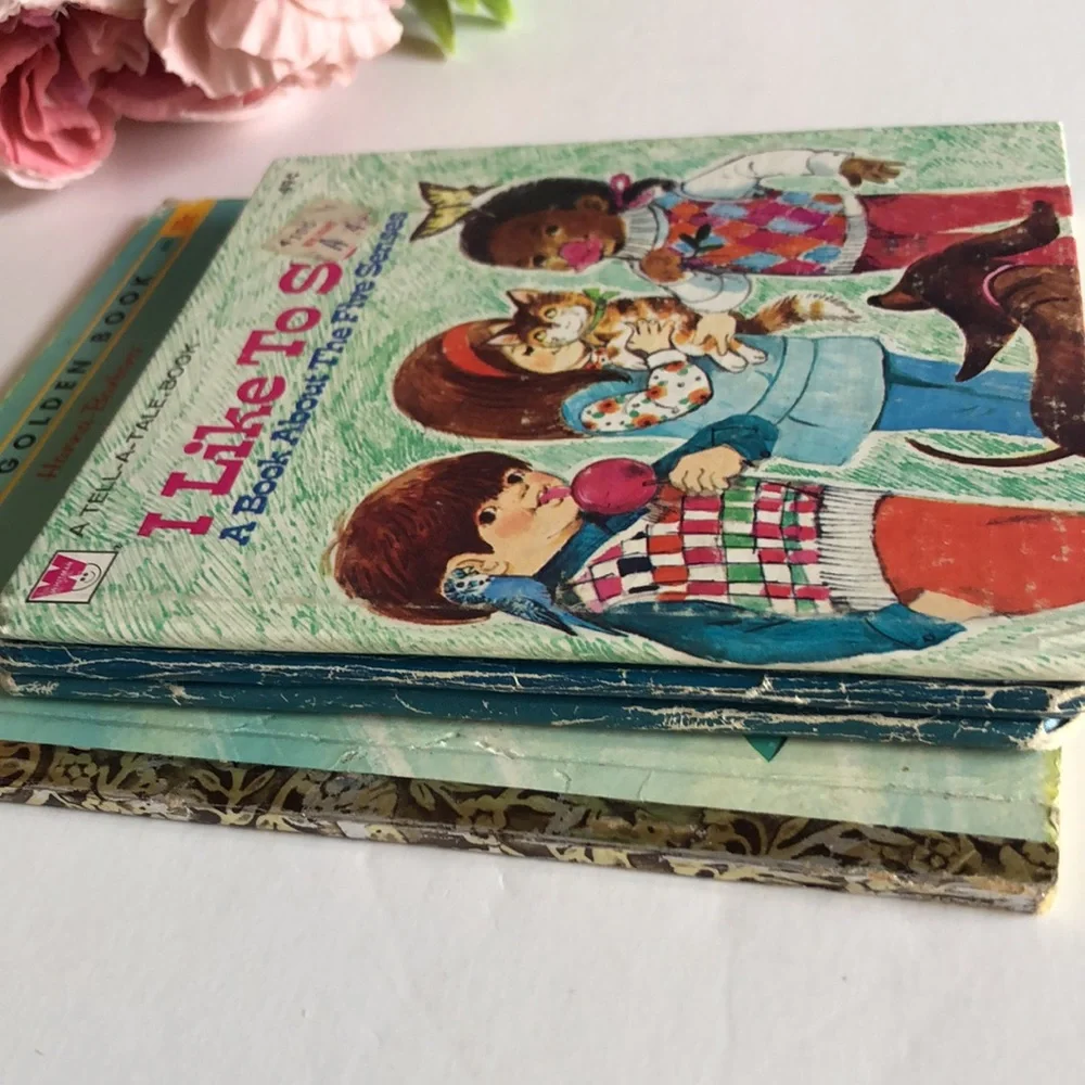 Tell a Tale Book 60s Bugs Bunny Hanna Barbera The Jetsons 1962 Golden book VTG